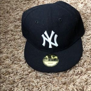 Infant Yankees hat